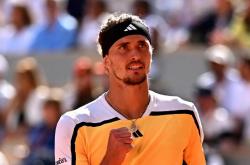 直播平台-英国网球队碾压欧洲网球队，兹维列夫关键制胜的简单介绍