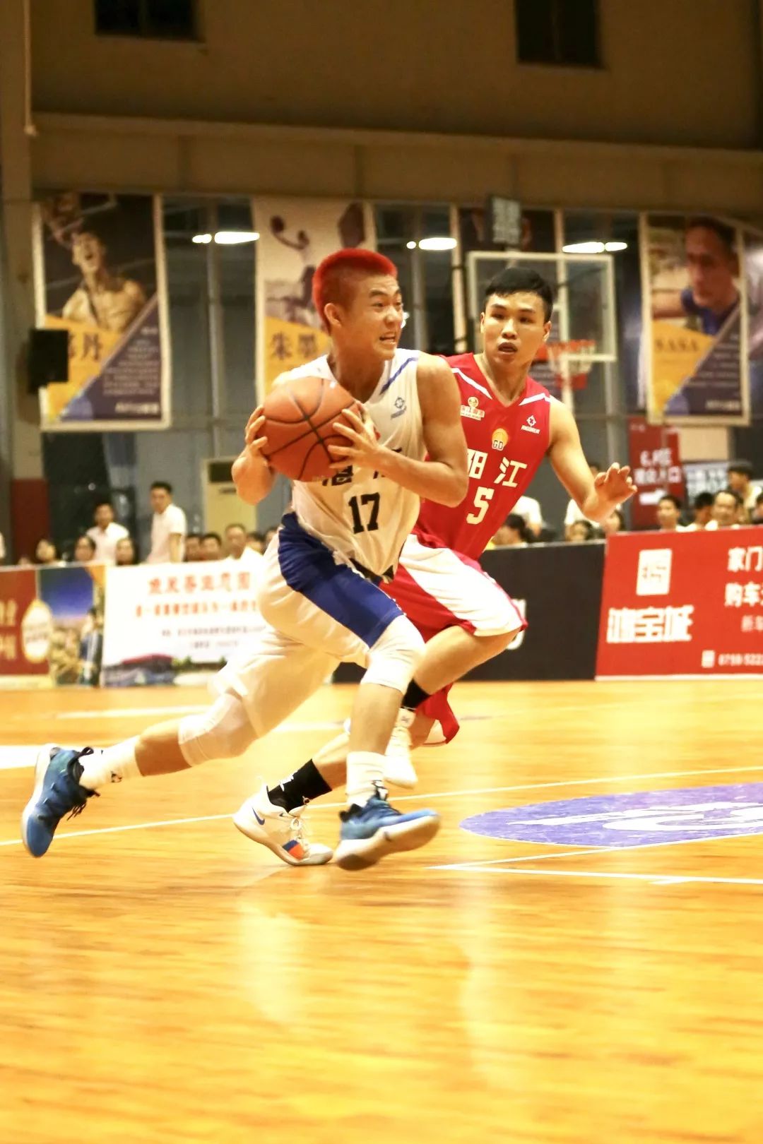 关于布莱克本大胜对手，势不可挡进入升班区的信息