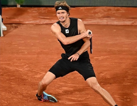 日本网球队逆转德国网球队,兹维列夫高光表现的简单介绍 日本网球队逆转德国网球队,兹维列夫高光表现的简单介绍