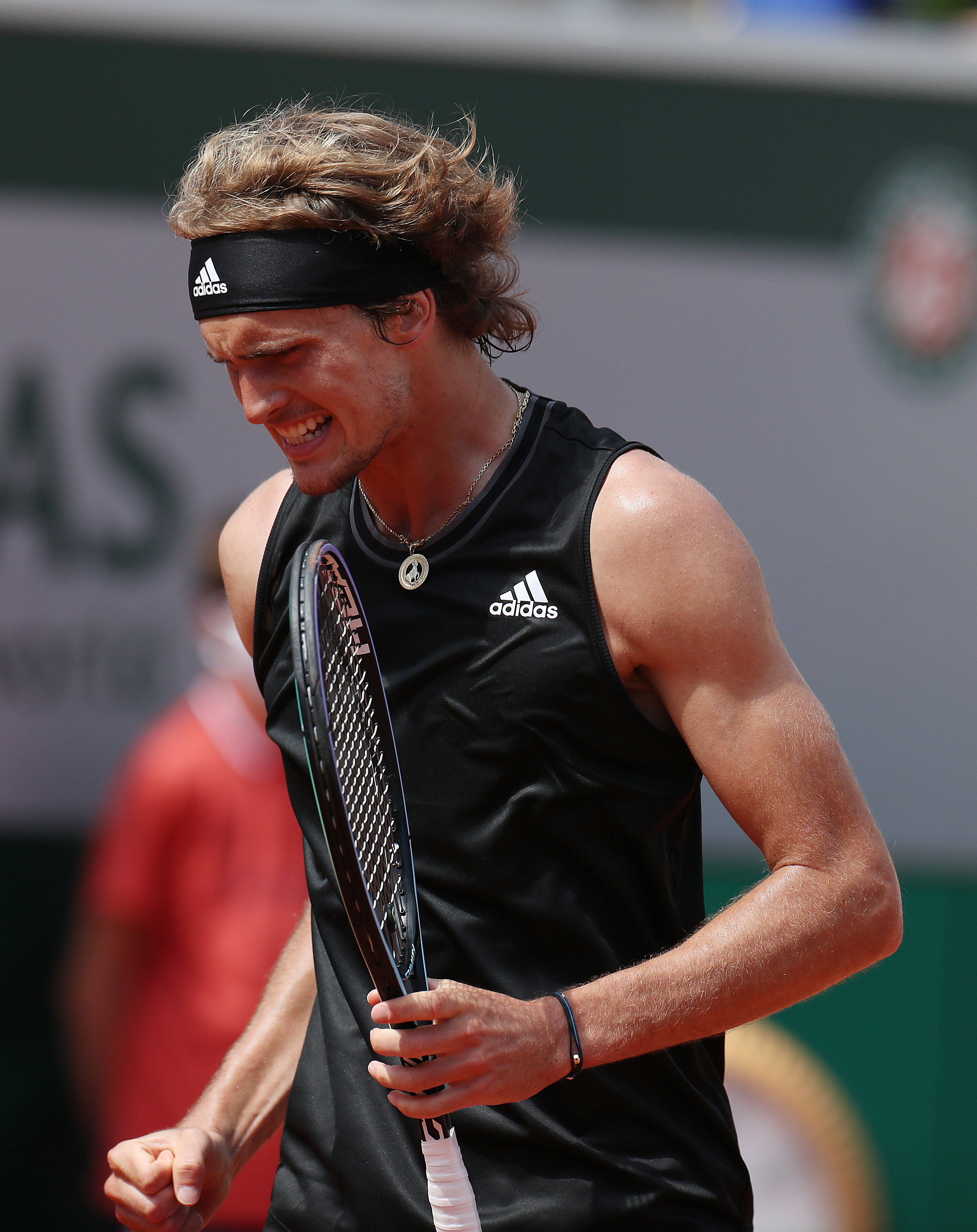 法国网球队轻取西班牙网球队，兹维列夫惊艳世界的简单介绍